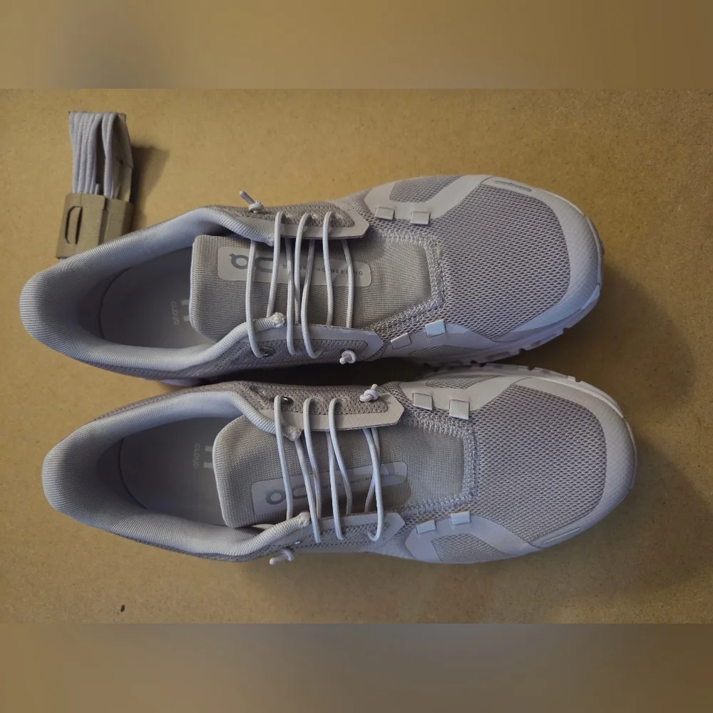 On Running Walking Sneakers Women Size 7.5 Cloud 6 - Picture 4 of 10